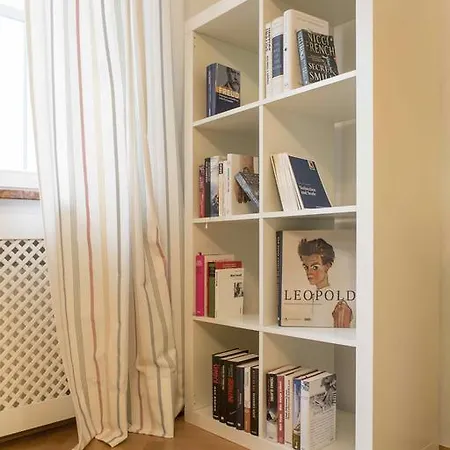 Heart Of The City Center Apartment *